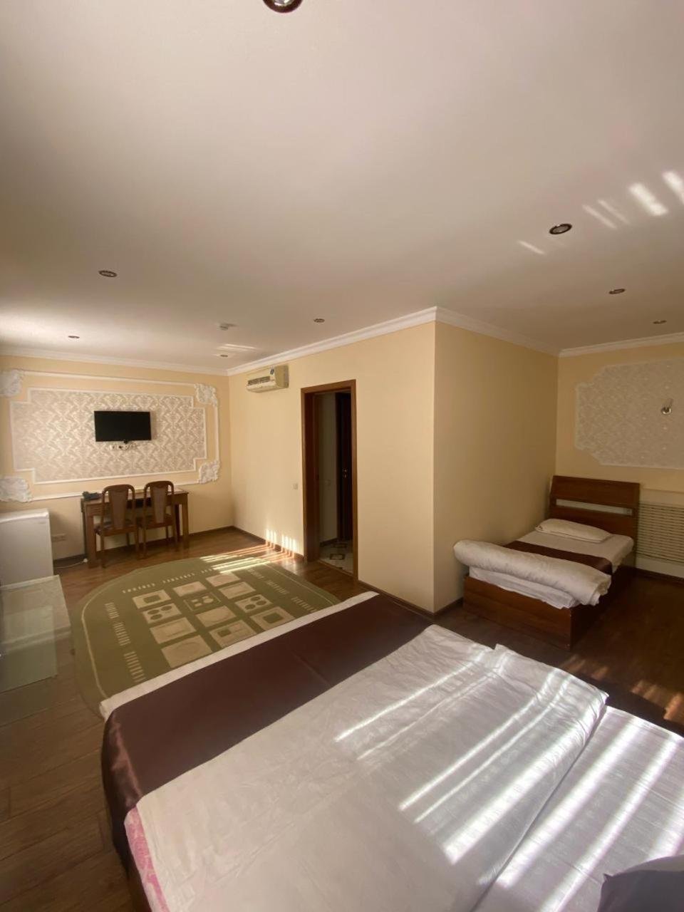 Sky Luxe Hotel Астана Екстер'єр фото