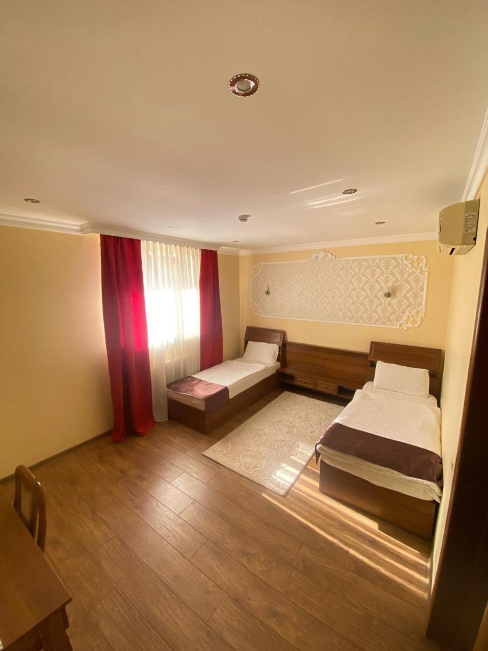 Sky Luxe Hotel Астана Екстер'єр фото