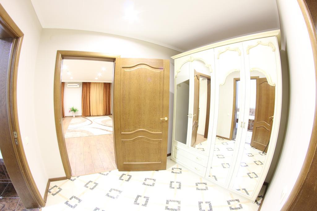 Sky Luxe Hotel Астана Екстер'єр фото