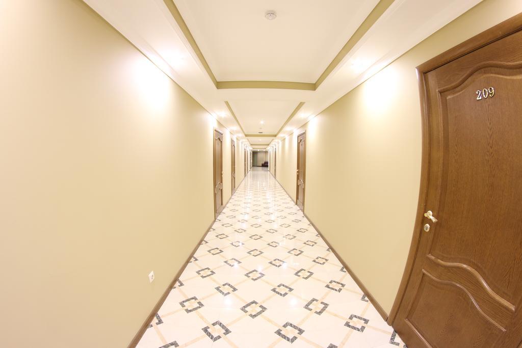 Sky Luxe Hotel Астана Екстер'єр фото
